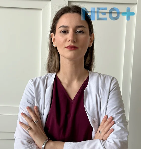 женщина доктор в палате